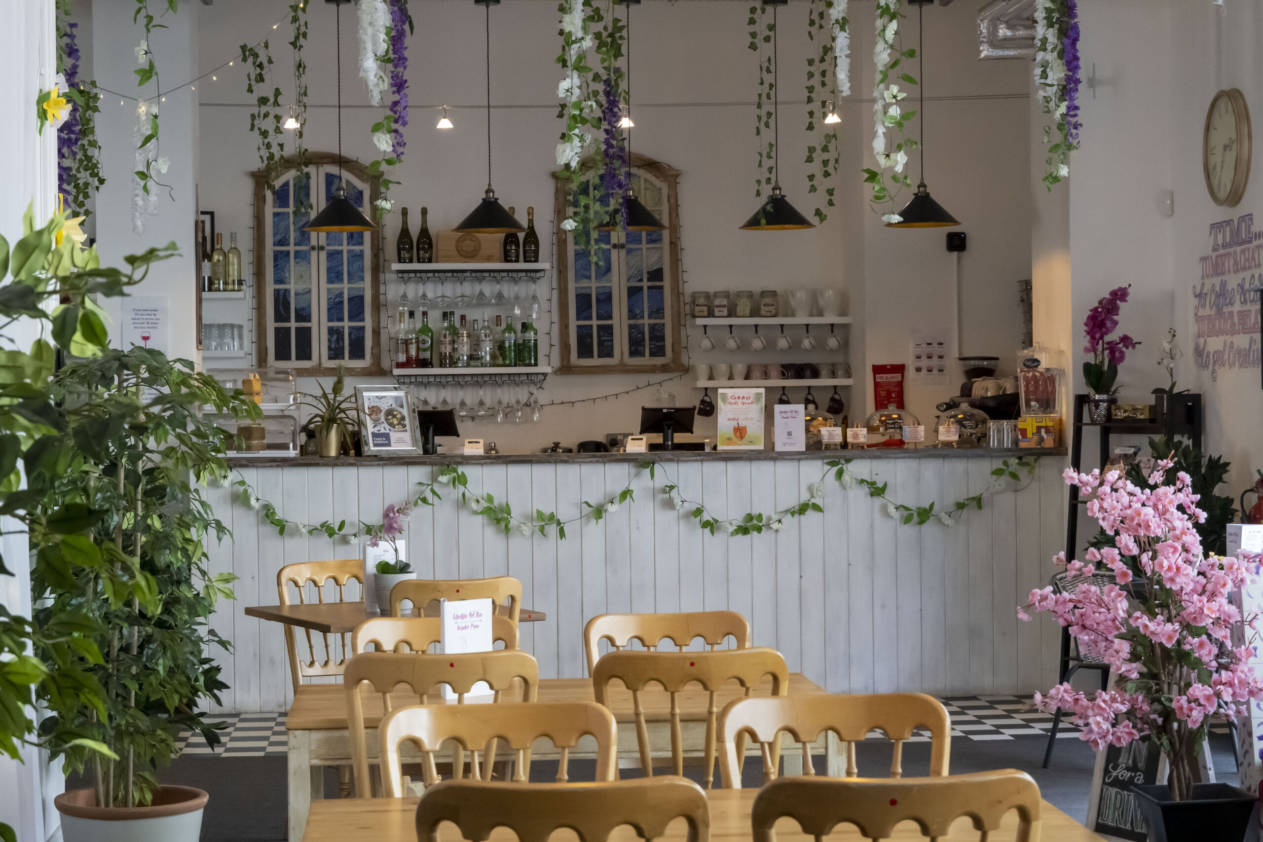 the london art bar