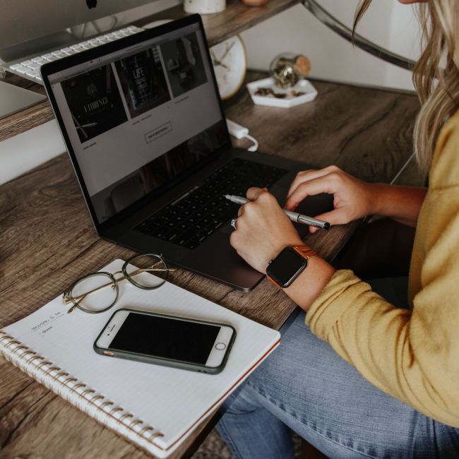 corinne-kutz-eeqFjT6q_sQ-unsplash corinne-kutz-eeqFjT6q_sQ-unsplash